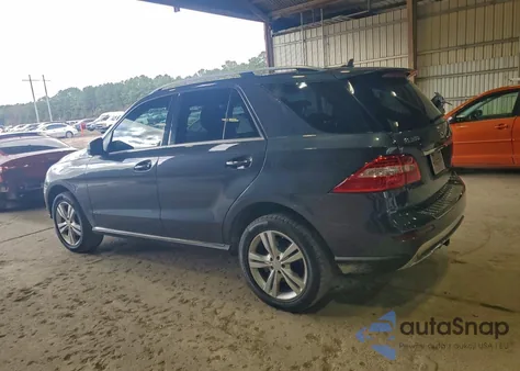 2015 Mercedes-Benz Ml 350 z USA, uszkodzony, nr VIN 4JGDA5JB4FA515464